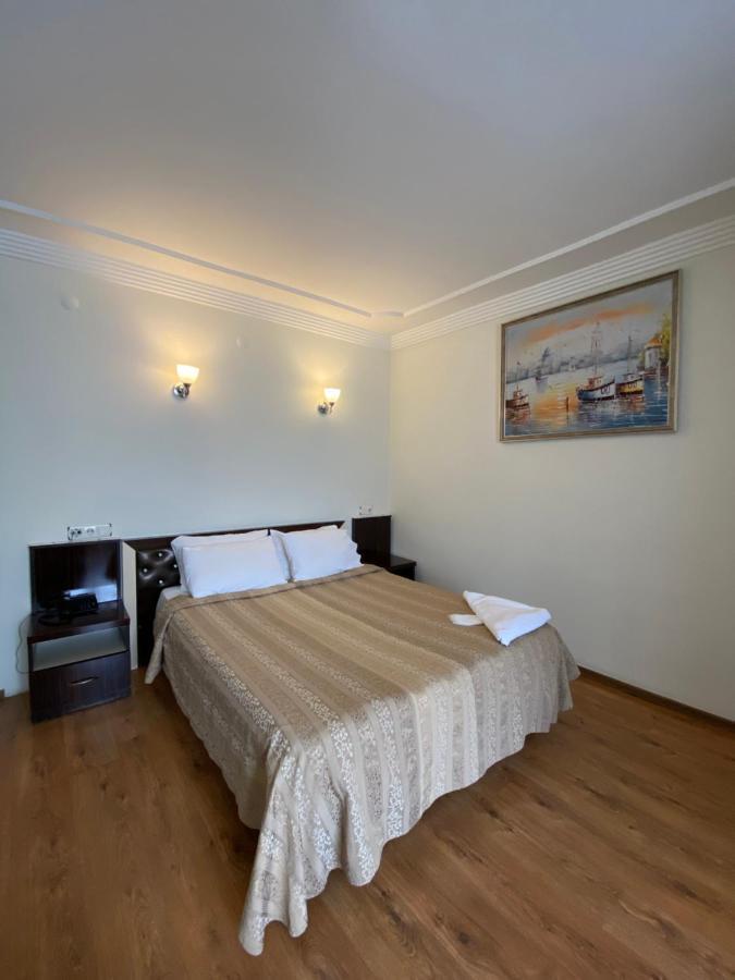 Otel King Isparta Exterior foto